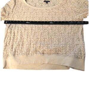 American Eagle Outfitters size XL ivory lace long sleeve sweatshirt style top